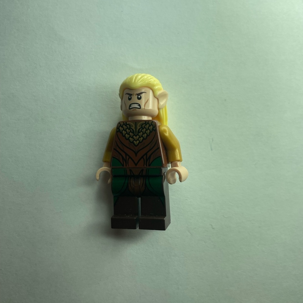 LEGO The Hobbit Lord of the Rings MINIFIGURE LEGOLAS lor035 Brown & Green Robe